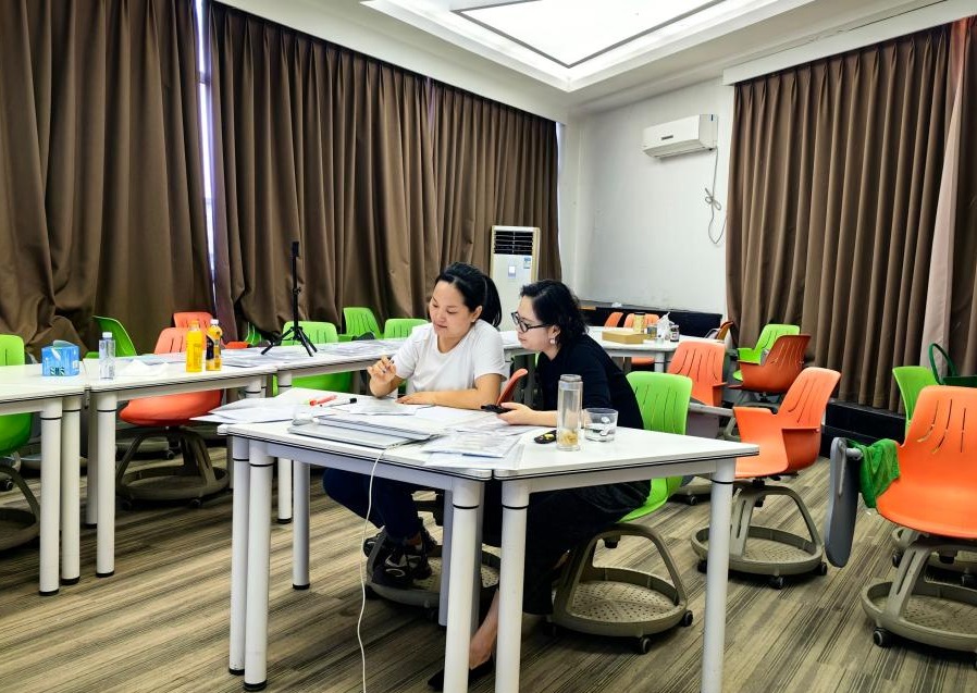 三全育人·微光丨湖北省青教賽一等獎獲得者、文傳學院陳星老師：與學生心連心，在教學中共成長